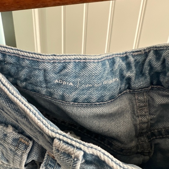 AG Adria Low Rise Baggy Wide Leg Jeans - Size 26 - EUC - Picture 6 of 7